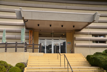 �ӂ邳�Ɨ��j�L�O��