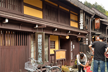 �H���\��