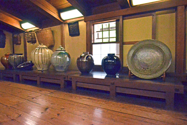 土蔵の展示室