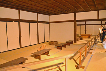 �� �� ��