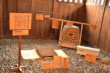 �� �� ��