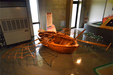 �w���R�v�^�[�p�G���W��