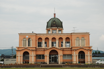 �{��������