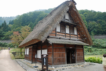 ���[�^���[�����