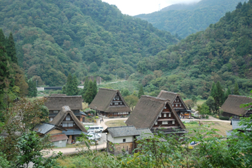 �܉ӎR�@�������q